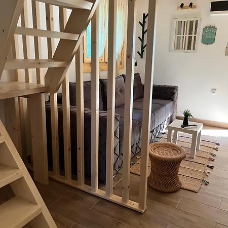 度假居 Brvnara Vrganj *