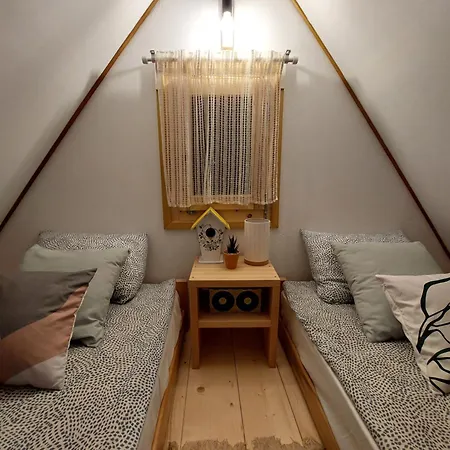 Brvnara Vrganj 度假居 Sarani